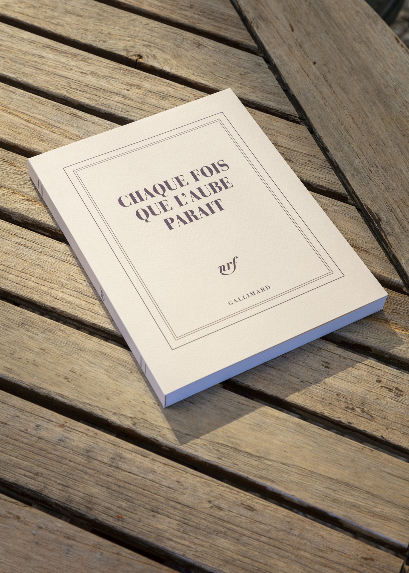 “Chaque fois que l'aube paraît” (square notebook)