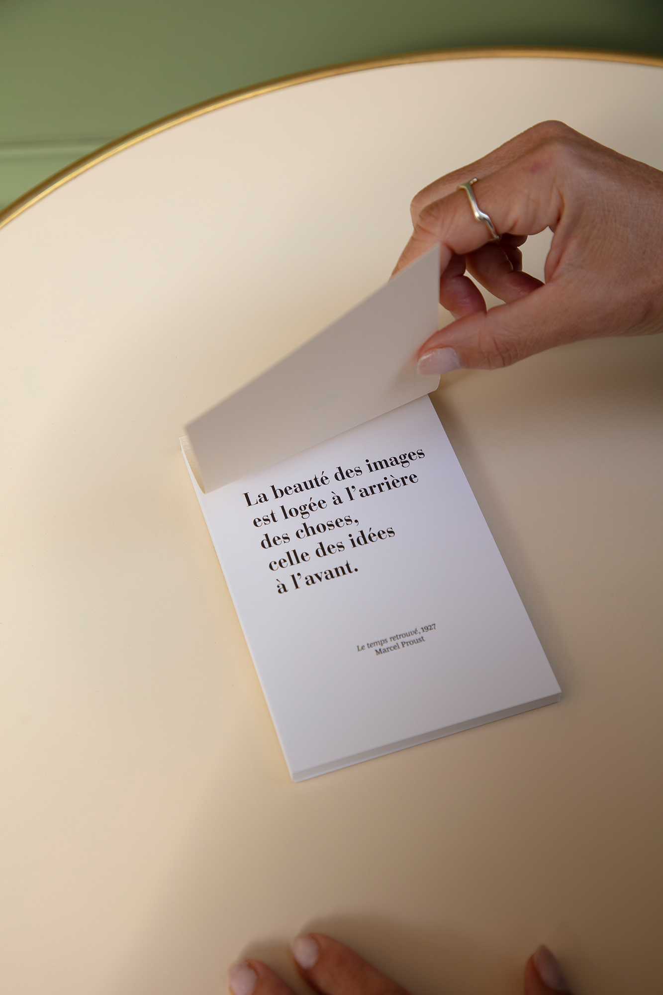 "Le temps retrouvé" (reporter's notebook)