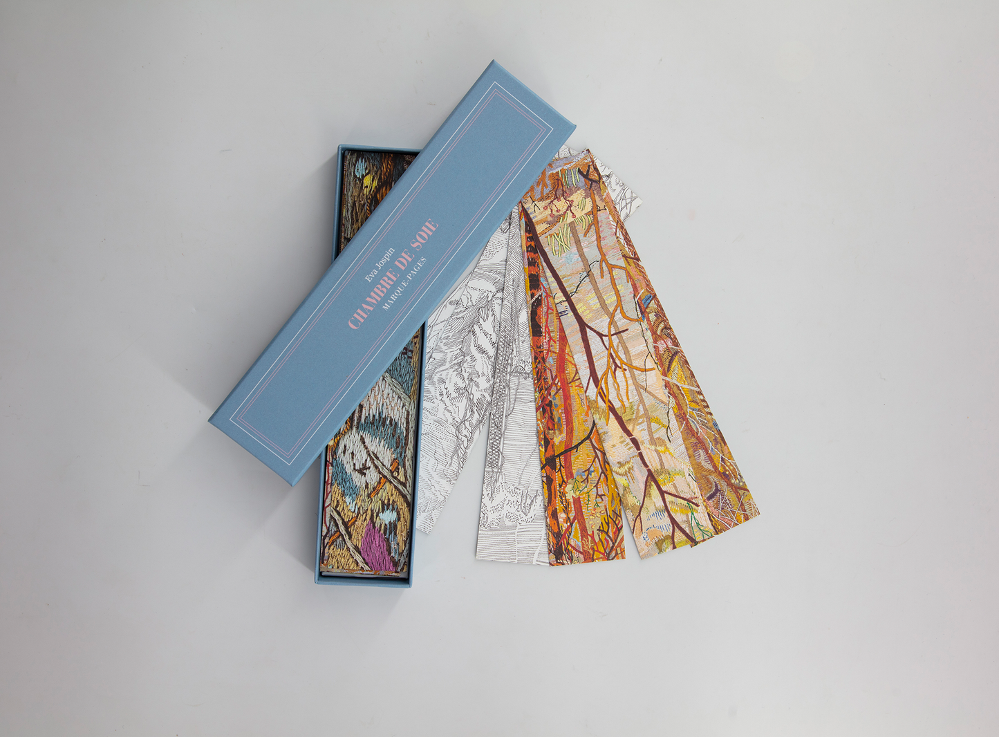 "Chambre de soie" bookmark set by Eva Jospin (stationery)
